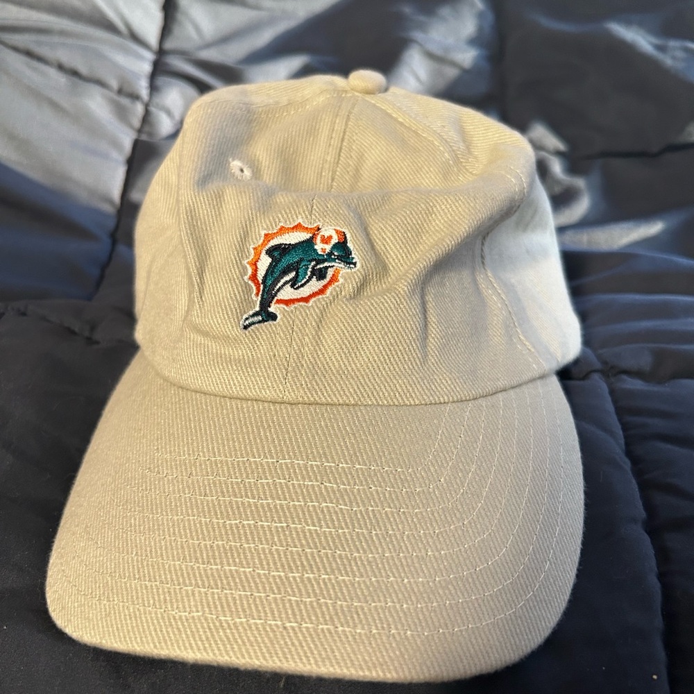 NWOT Beige Cap with Dolphin Logo